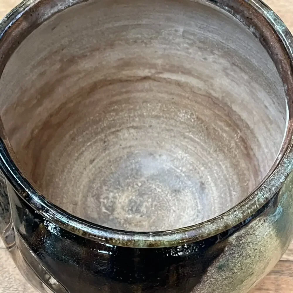 Hand-thrown Studio Art Pottery Stoneware Pot 8